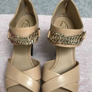 Tod’s Tan Platform Sandal/Shoes